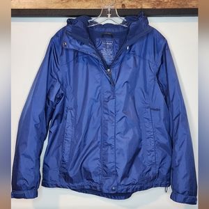 LL Bean women’s trail model rain jacket Blue Size Large